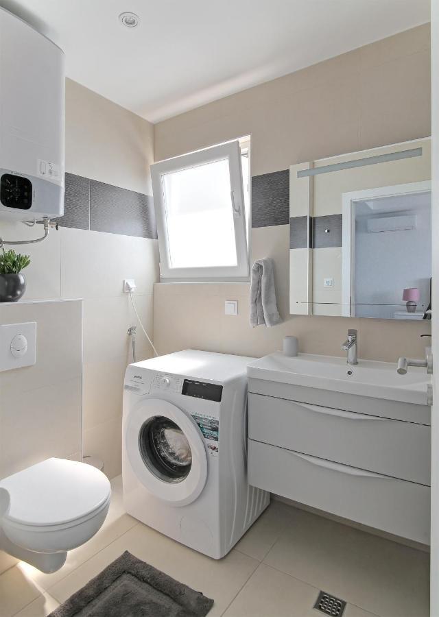 Seaside Apartment M Zaton 3 -Seaview And Parking 외부 사진